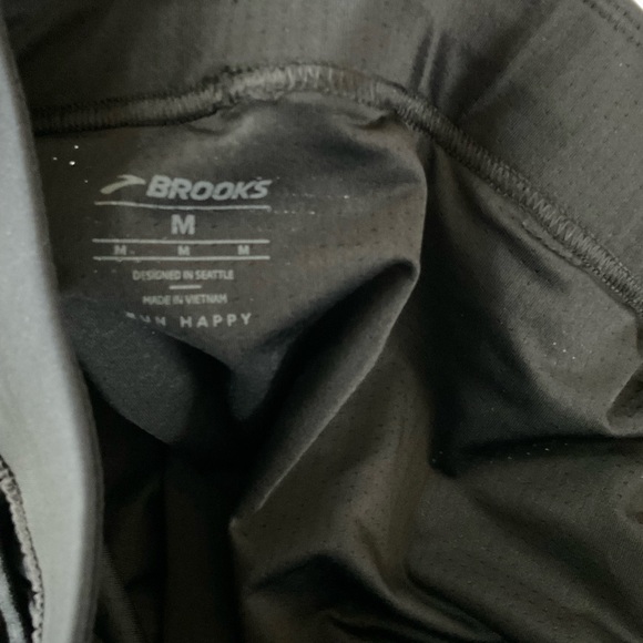 Brooks Men's Sherpa Split Short 3in Black Running Shorts Size Medium - Picture 5 of 7